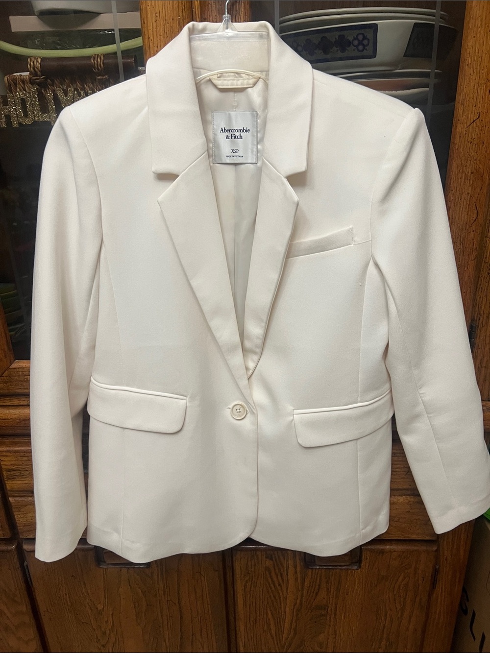 Abercrombie & Fitch Women's Cream Single-Button Tailored Blazer